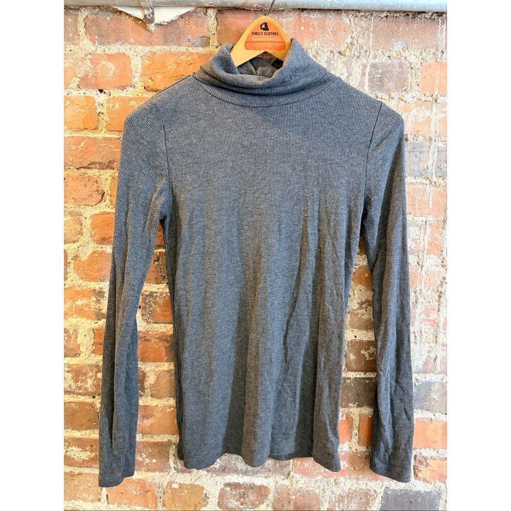 LOFT • Gray Long Sleeve Turtle Neck • Ladies Size XS